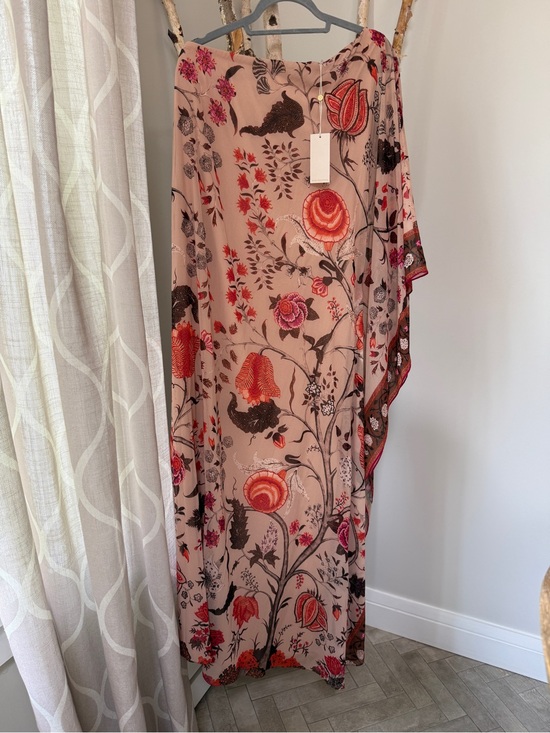Kobi Halperin Dresses & Skirts - Kobi Halperin One-Shoulder Floral dress